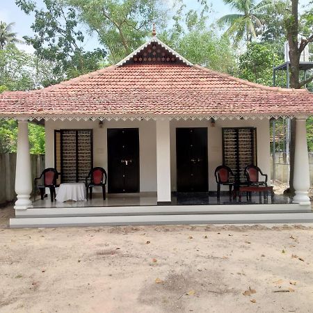 Marari Secret Beach Yoga Homestay Марарикулам Экстерьер фото